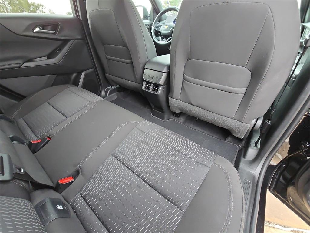 used 2025 Chevrolet Equinox car, priced at $24,497