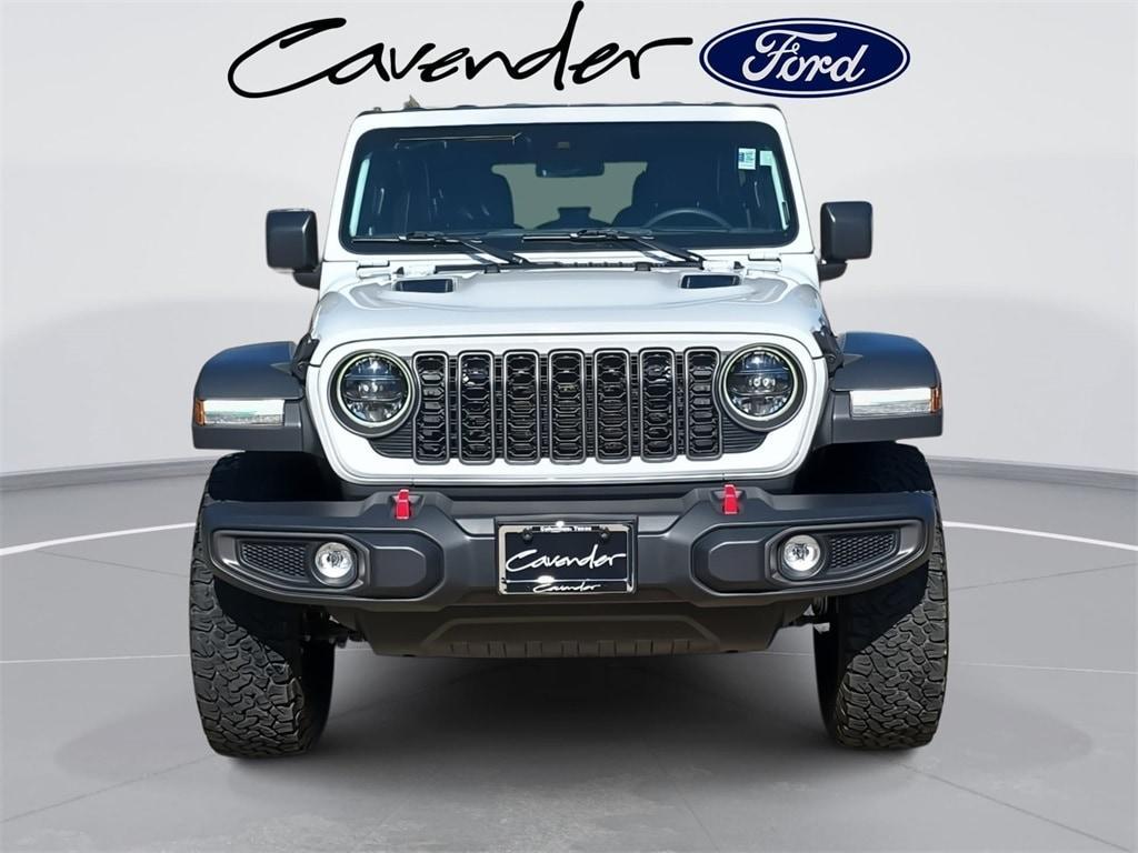 used 2025 Jeep Wrangler car, priced at $39,491