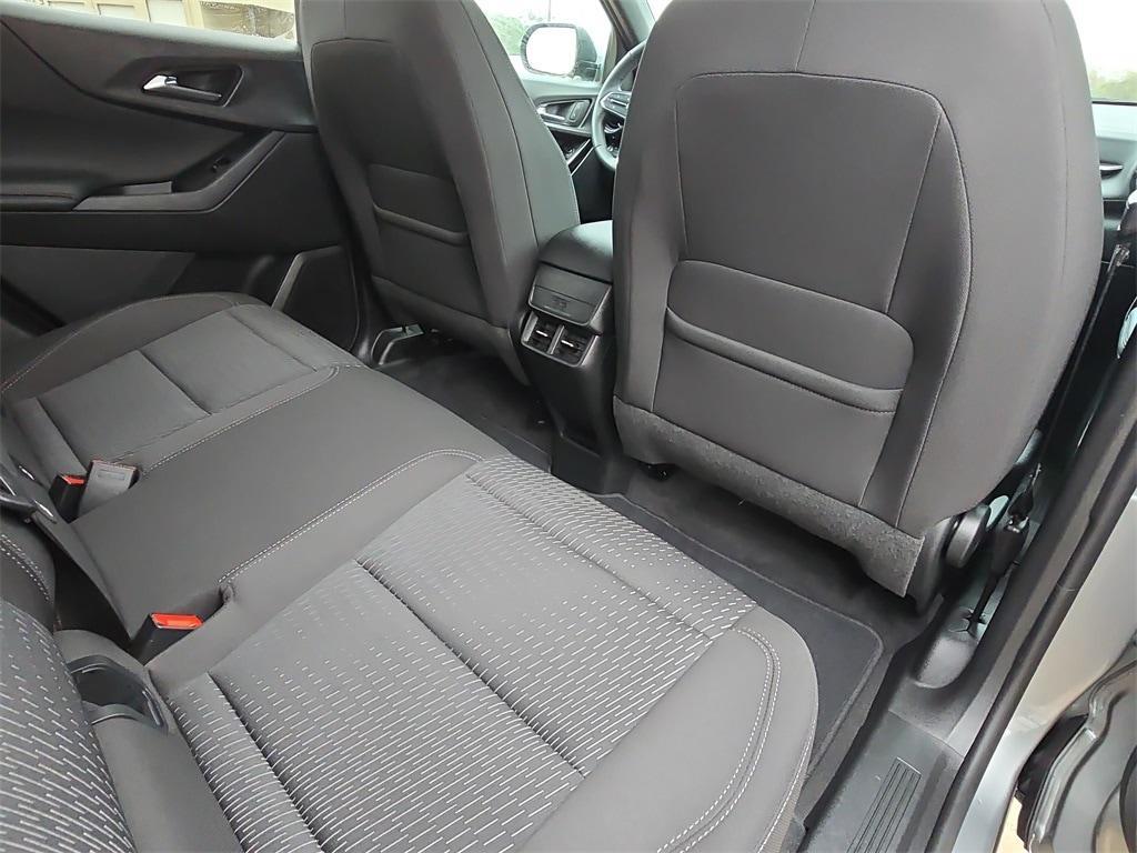 used 2025 Chevrolet Equinox car, priced at $24,662