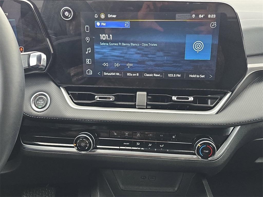 used 2025 Chevrolet Equinox car, priced at $24,662