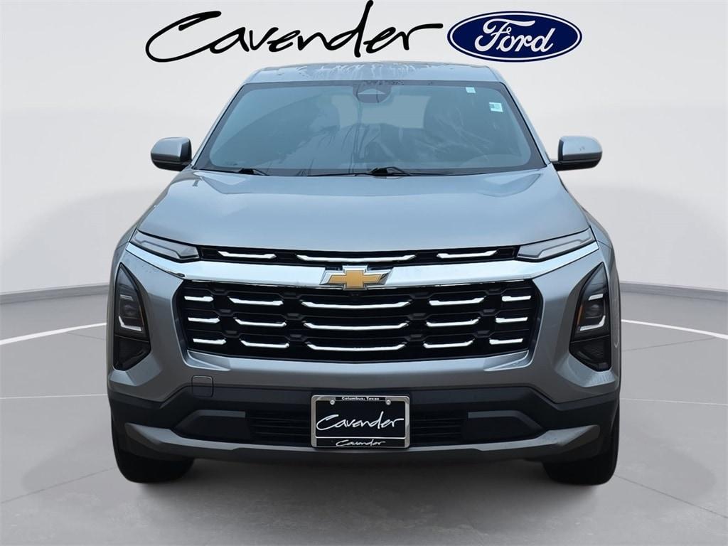 used 2025 Chevrolet Equinox car, priced at $24,662