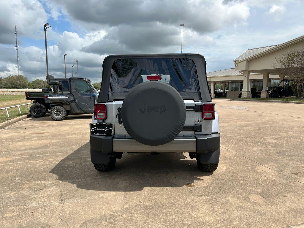 used 2013 Jeep Wrangler Unlimited car, priced at $20,222