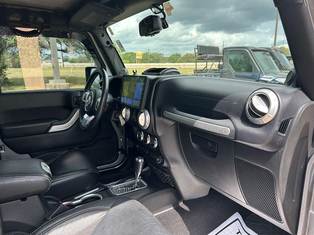 used 2013 Jeep Wrangler Unlimited car, priced at $20,222