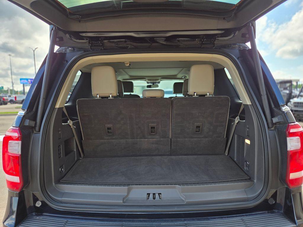 used 2021 Ford Expedition car, priced at $29,222