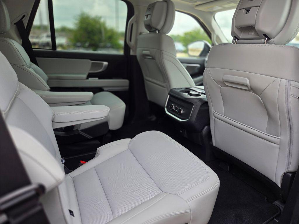 new 2026 Ford Expedition car, priced at $79,191