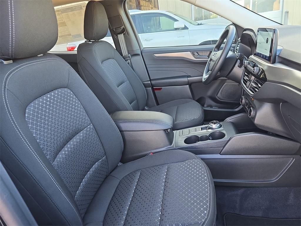 new 2026 Ford Escape car, priced at $25,638