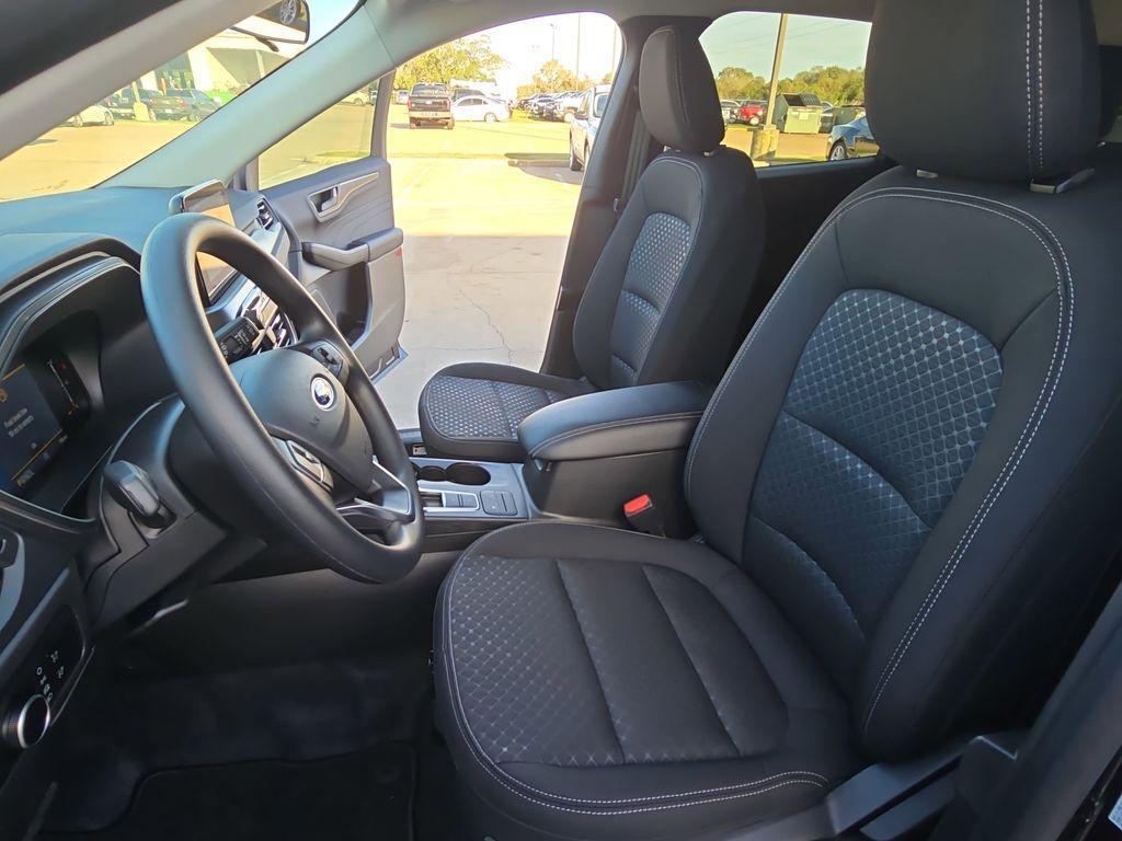 new 2026 Ford Escape car, priced at $24,638