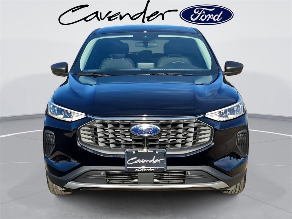 new 2026 Ford Escape car, priced at $25,638