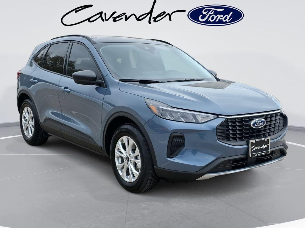 new 2025 Ford Escape car, priced at $25,642