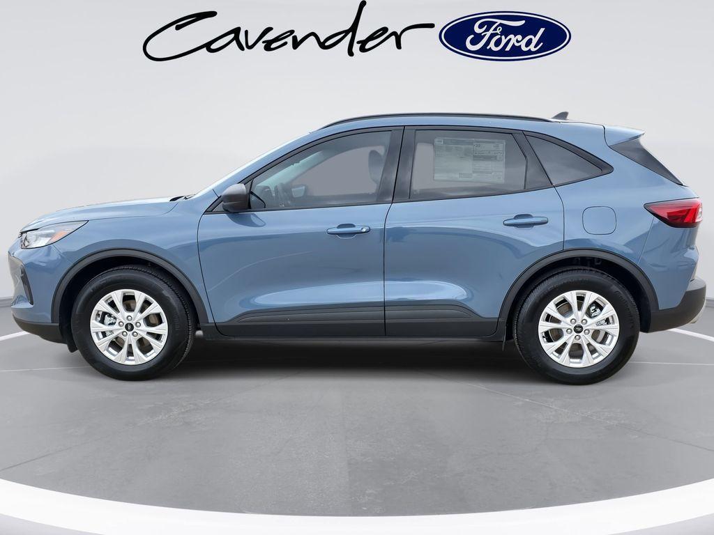 new 2025 Ford Escape car, priced at $25,642