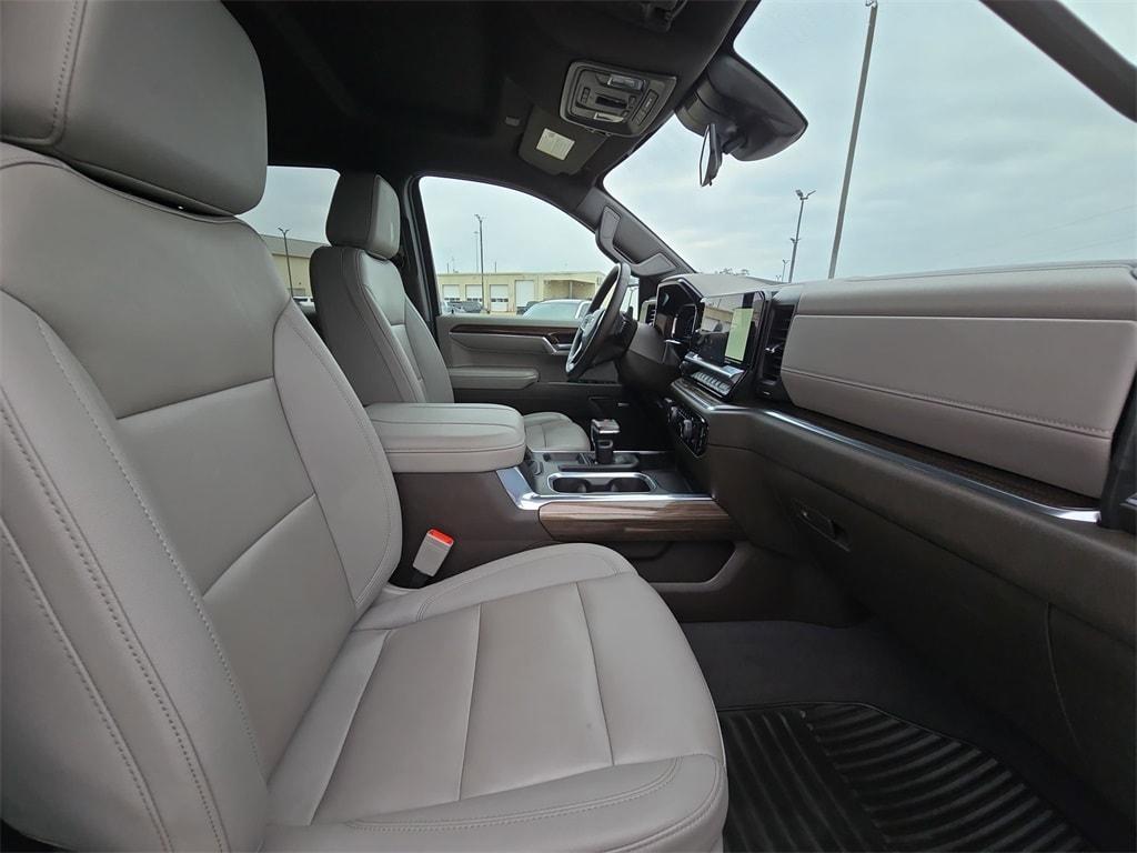 used 2024 Chevrolet Silverado 1500 car, priced at $42,267