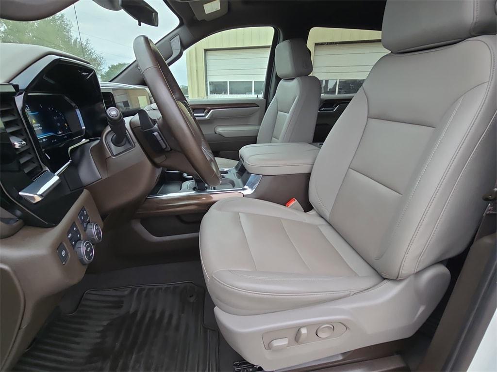 used 2024 Chevrolet Silverado 1500 car, priced at $42,267