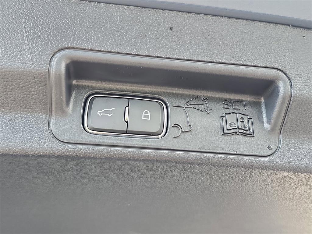 new 2026 Ford Explorer car, priced at $44,275