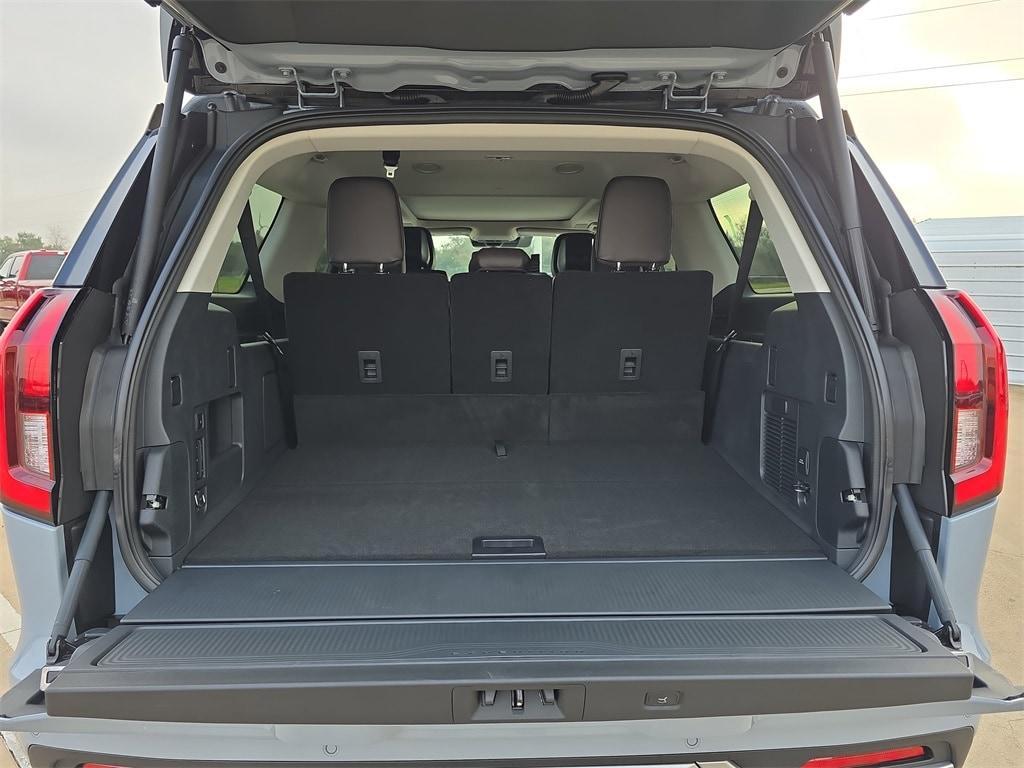 new 2026 Ford Expedition Max car, priced at $93,355