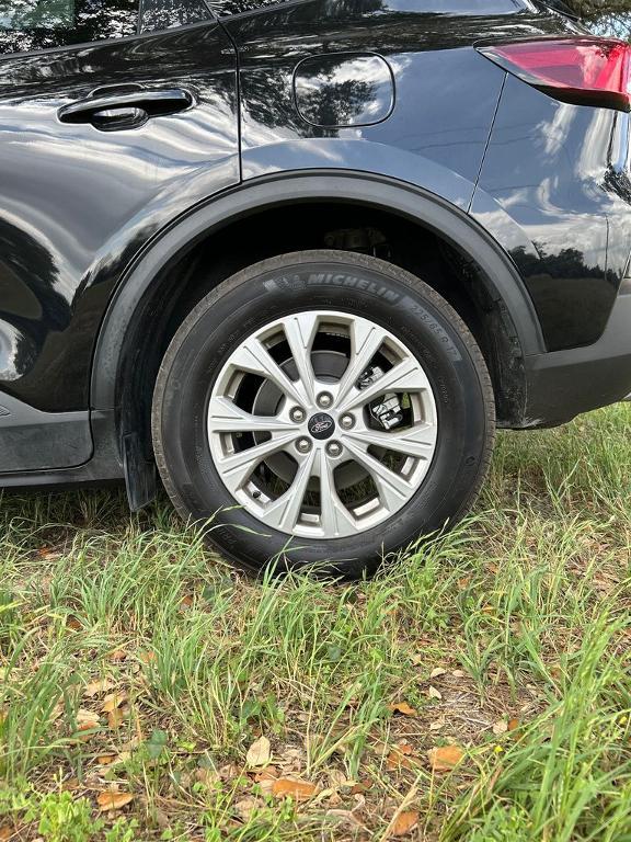 new 2025 Ford Escape car, priced at $25,625