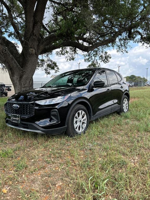 new 2025 Ford Escape car, priced at $25,625
