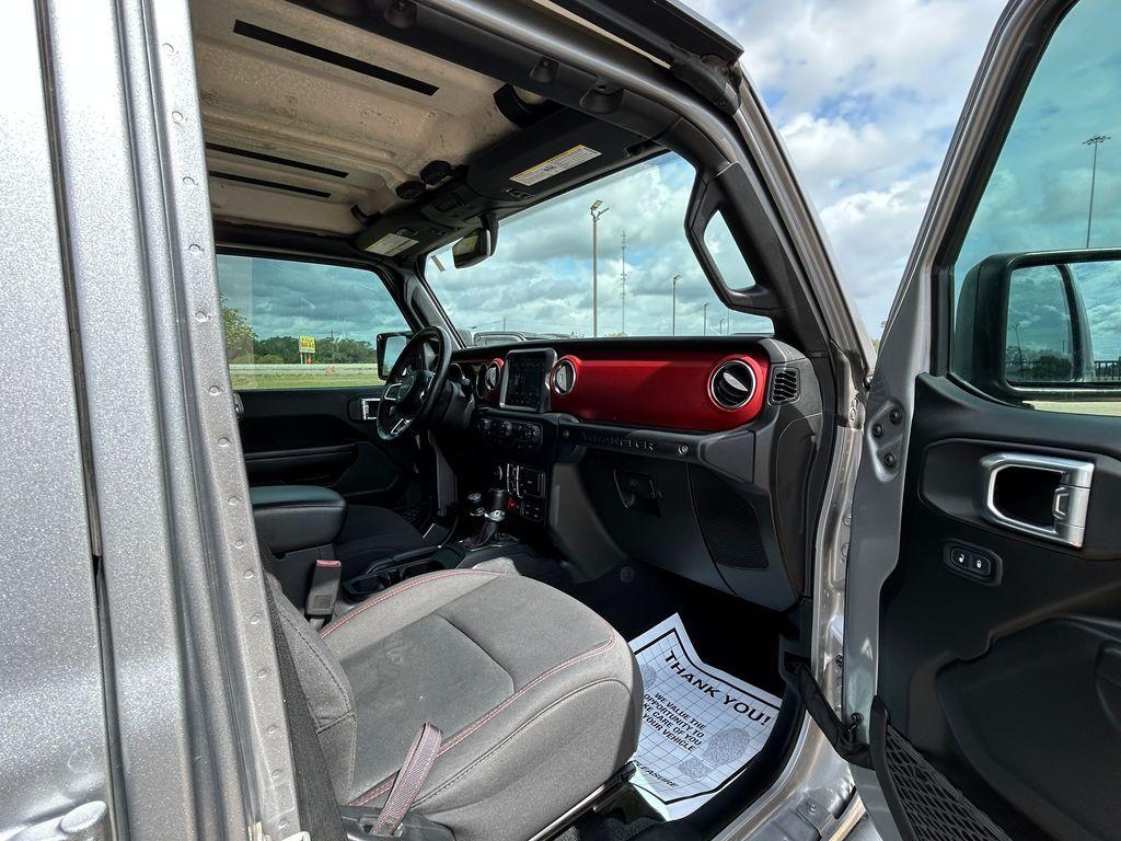 used 2020 Jeep Wrangler Unlimited car, priced at $29,402