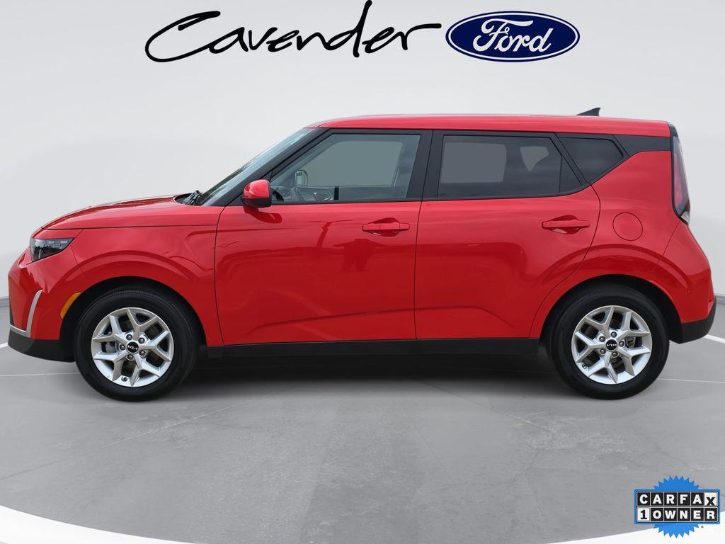 used 2025 Kia Soul car, priced at $18,222