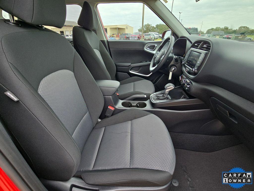 used 2025 Kia Soul car, priced at $18,222
