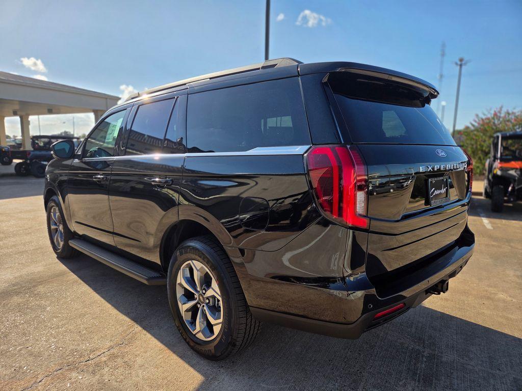 new 2027 Ford Expedition car, priced at $67,222