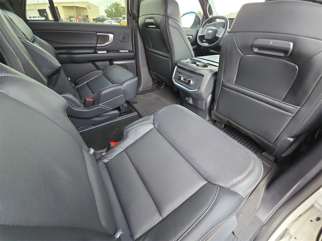 new 2025 Ford Expedition Max car, priced at $82,275