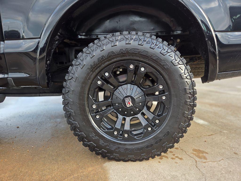 used 2018 Ford F-150 car, priced at $19,122