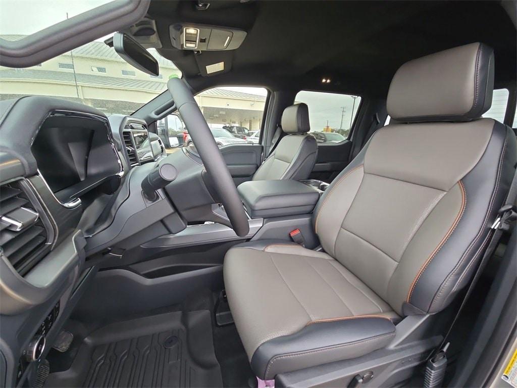 new 2025 Ford F-150 car, priced at $61,895