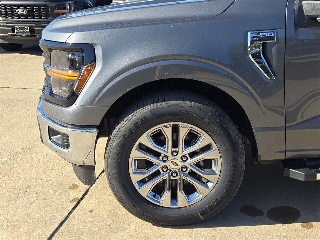new 2025 Ford F-150 car, priced at $49,734