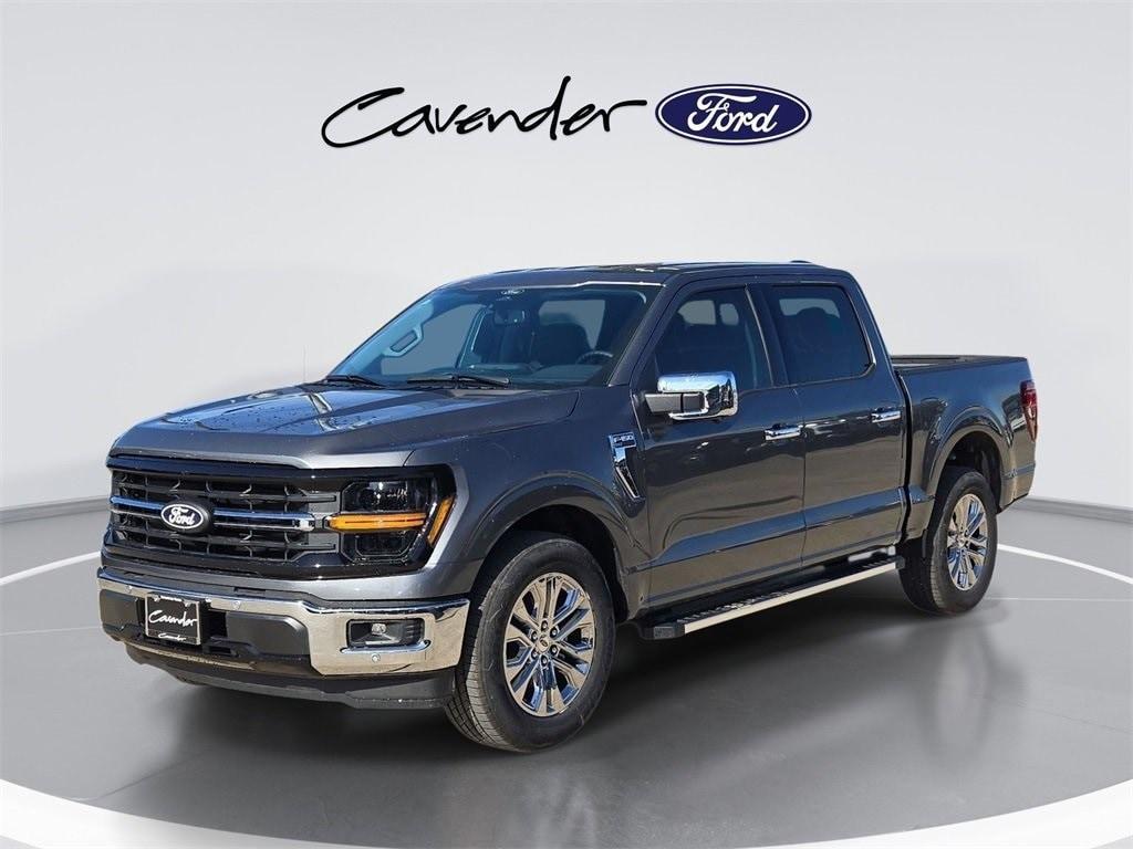 new 2025 Ford F-150 car, priced at $49,734