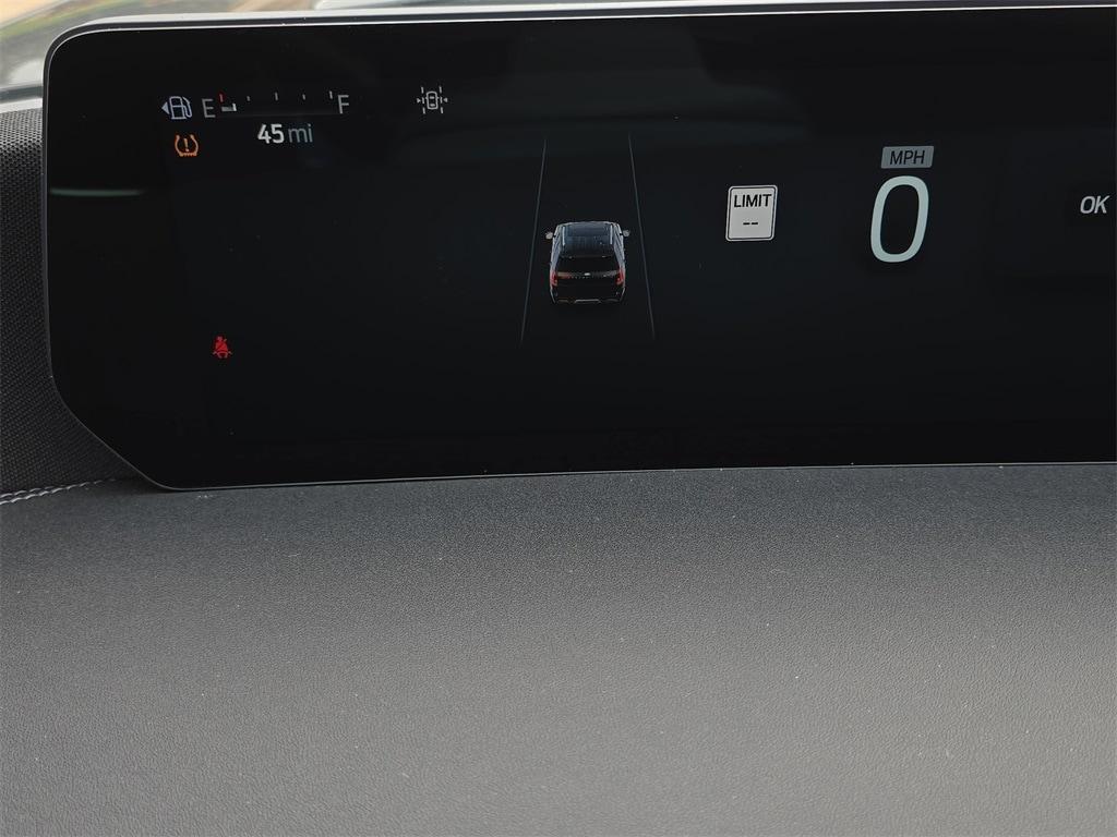 new 2025 Ford Expedition car, priced at $80,001