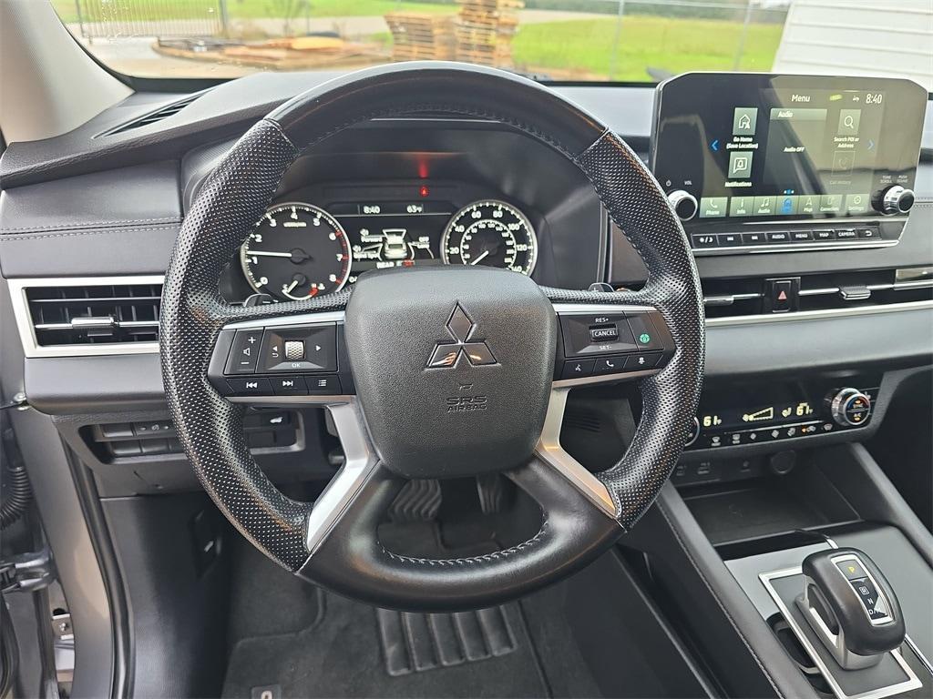 used 2024 Mitsubishi Outlander car, priced at $21,392