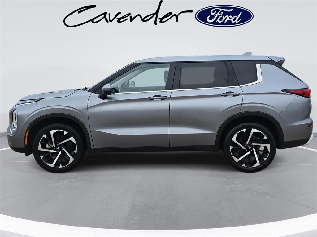 used 2024 Mitsubishi Outlander car, priced at $21,392