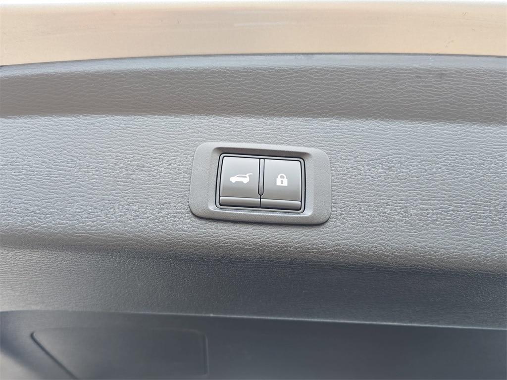 used 2024 Mitsubishi Outlander car, priced at $21,392