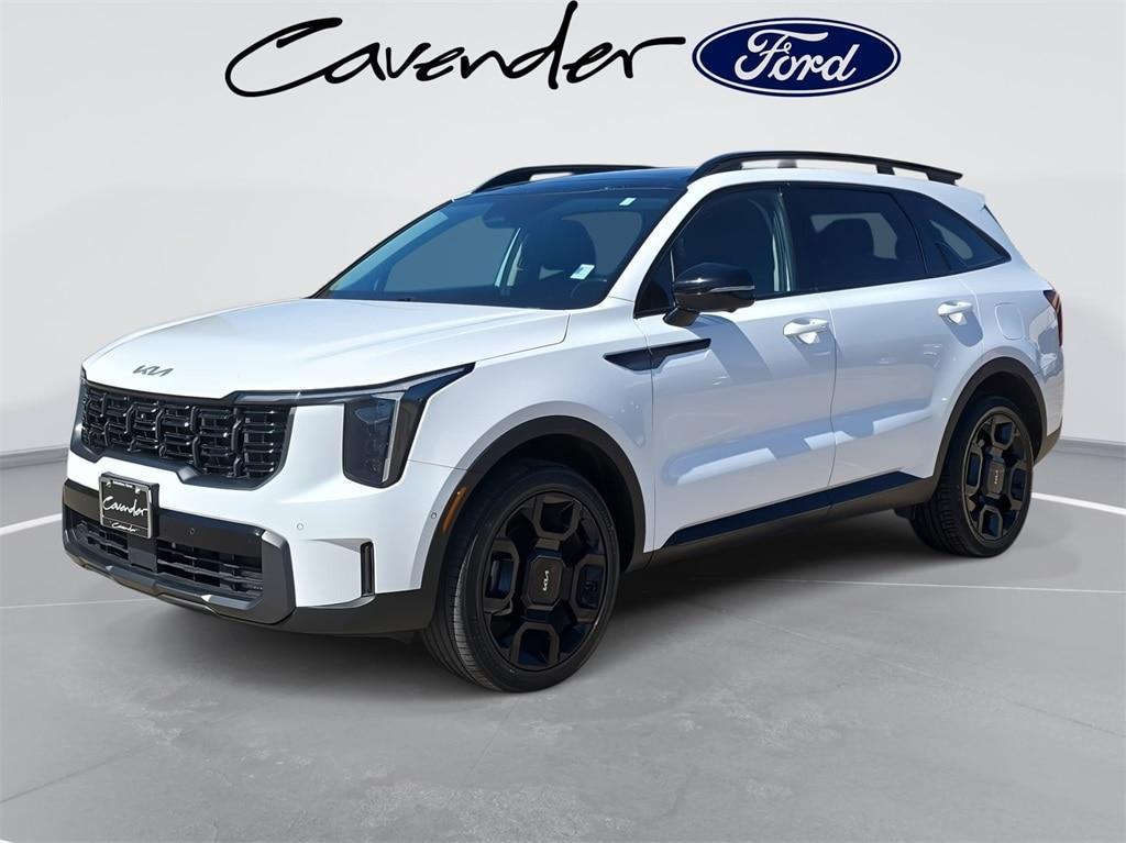 used 2024 Kia Sorento car, priced at $31,997