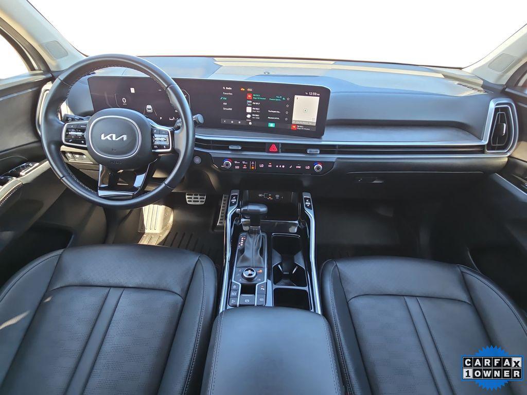 used 2024 Kia Sorento car, priced at $30,722