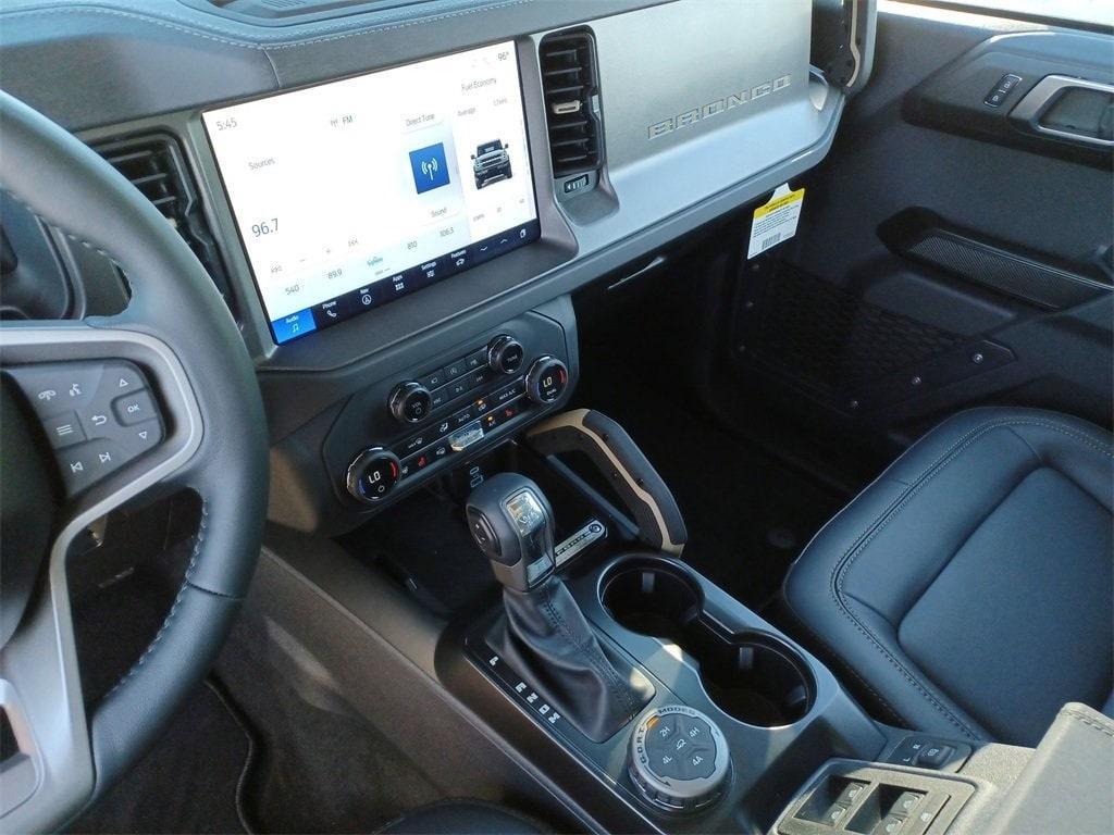 new 2025 Ford Bronco car, priced at $60,624
