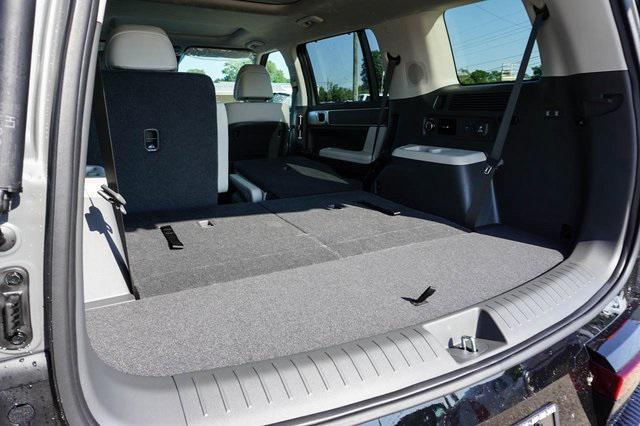 new 2026 Hyundai SANTA FE HEV car, priced at $45,870