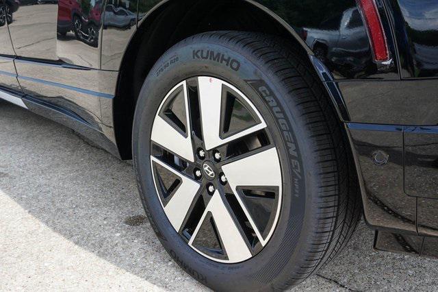 new 2026 Hyundai IONIQ 9 car, priced at $63,650