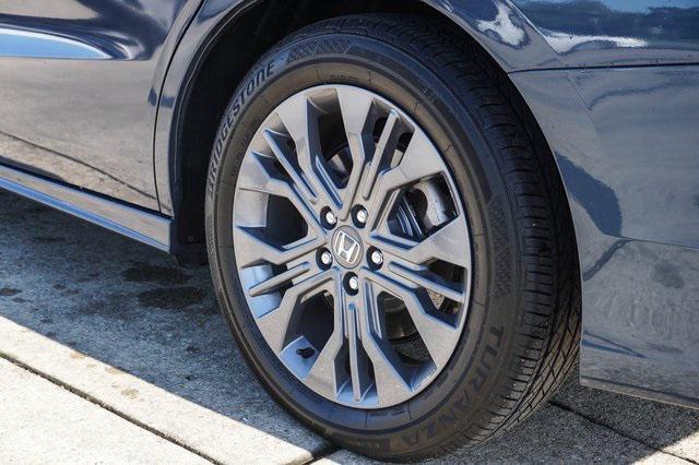 used 2025 Honda Odyssey car, priced at $41,379