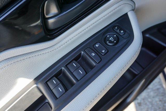 used 2025 Honda Odyssey car, priced at $41,379