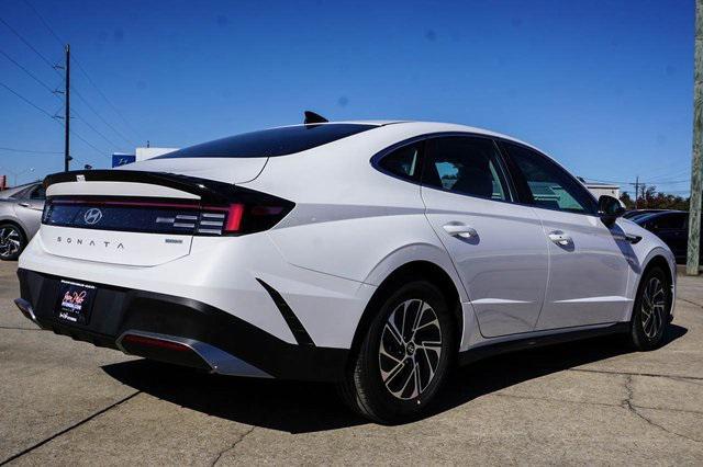 new 2026 Hyundai Sonata Hybrid car, priced at $29,345