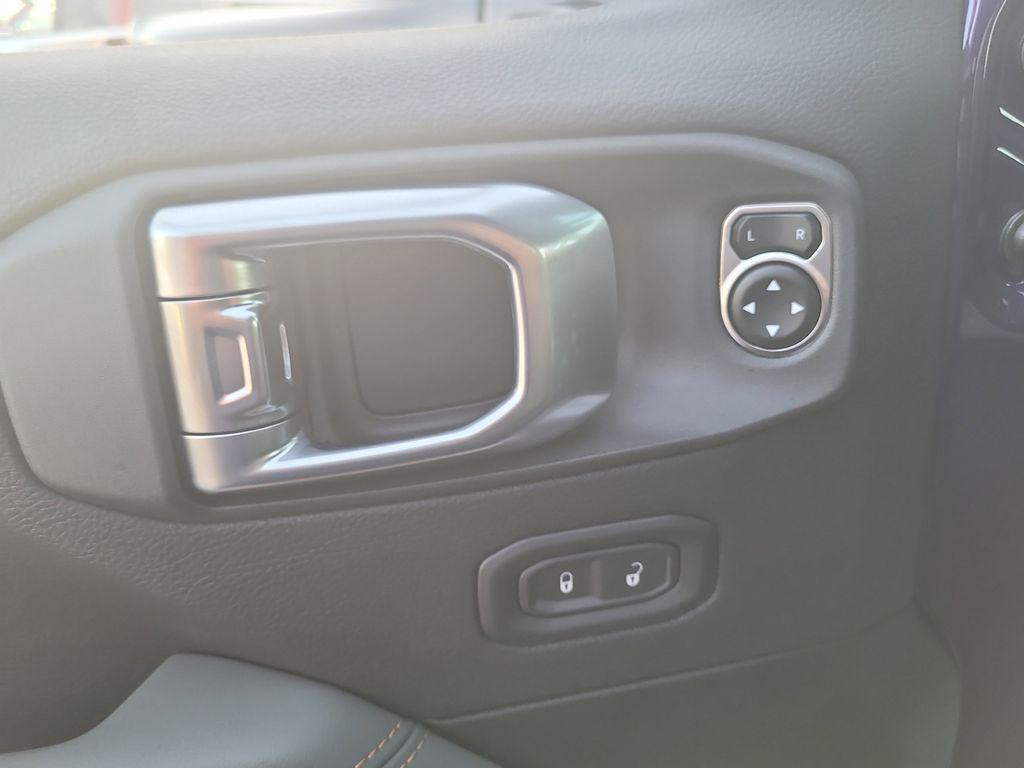 new 2026 Jeep Gladiator car, priced at $58,721