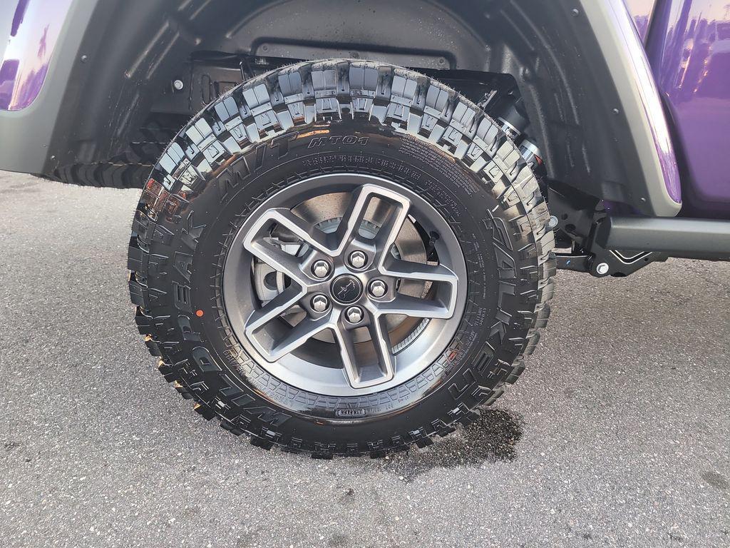 new 2026 Jeep Gladiator car, priced at $58,721