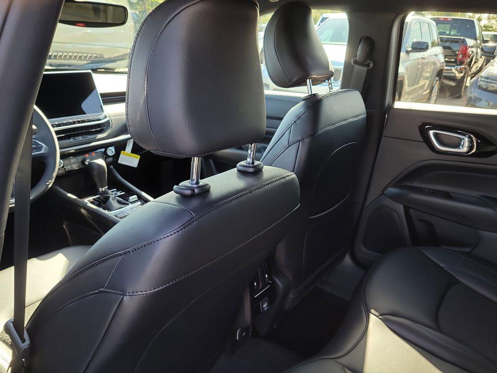 new 2026 Jeep Compass car, priced at $25,219