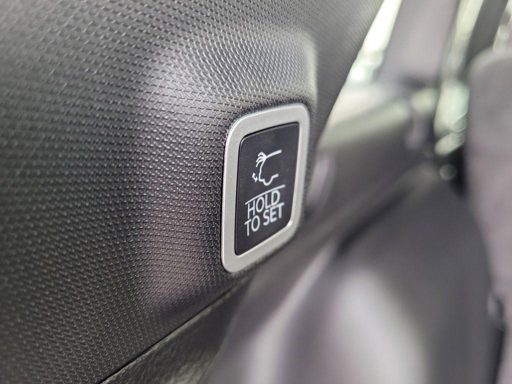 new 2026 Jeep Grand Cherokee car, priced at $42,228