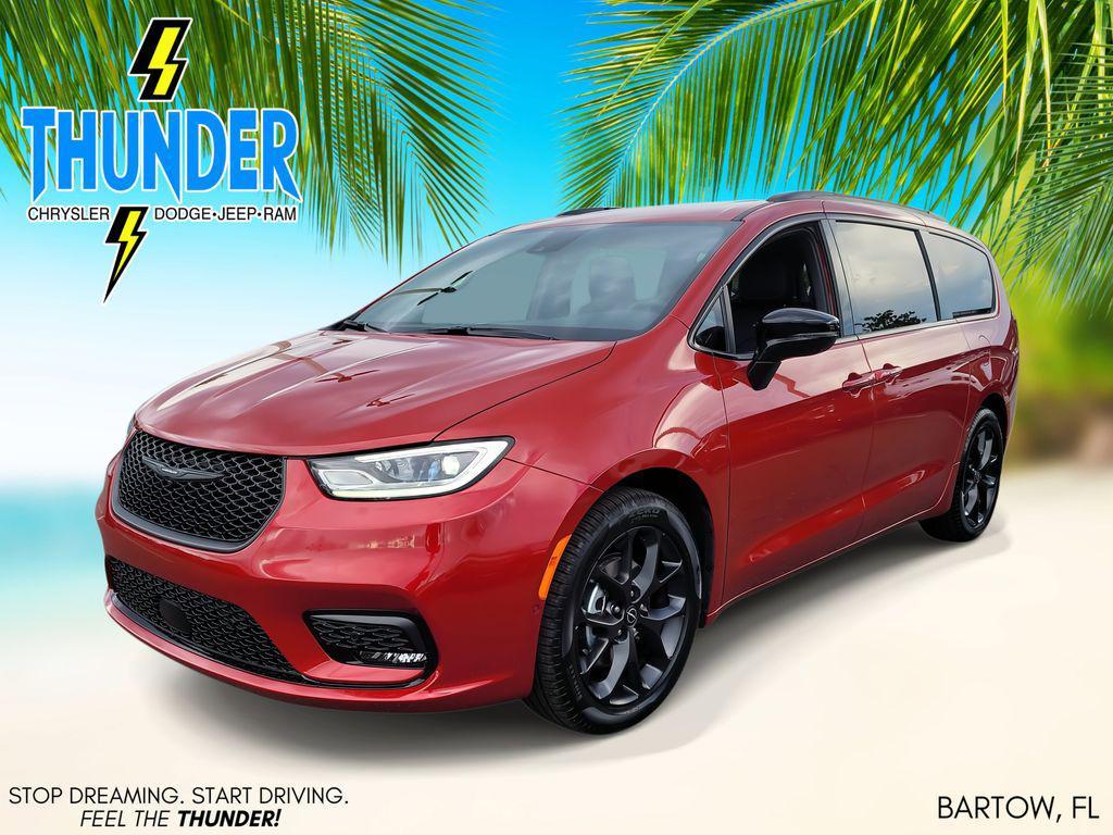 new 2026 Chrysler Pacifica car, priced at $45,775