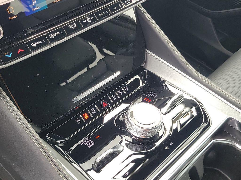 new 2026 Jeep Grand Wagoneer car, priced at $78,422