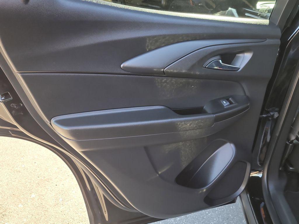 used 2023 Chevrolet TrailBlazer car, priced at $20,101