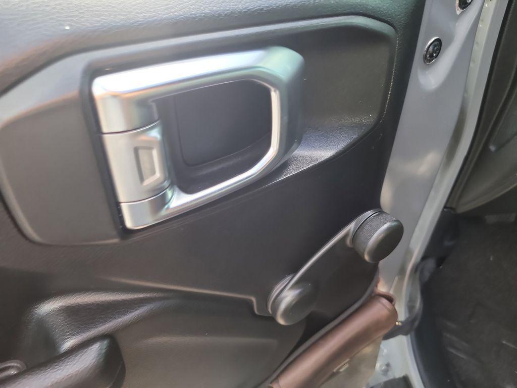 used 2018 Jeep Wrangler Unlimited car, priced at $19,344