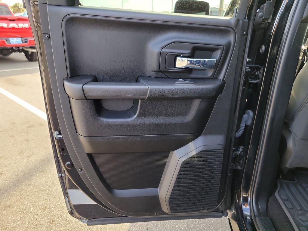 used 2022 Ram 1500 Classic car, priced at $29,965